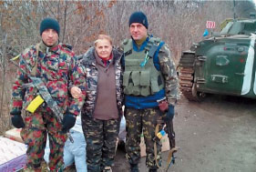 Юлія Вотчер на позиціях сил АТО. Українські воїни для неї – наче діти, а вона для них – «наше Сонечко»